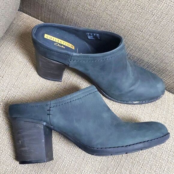 CLARKS COLLECTION Black Nubuck Mules - Size 7 1/2 - Picture 1 of 10
